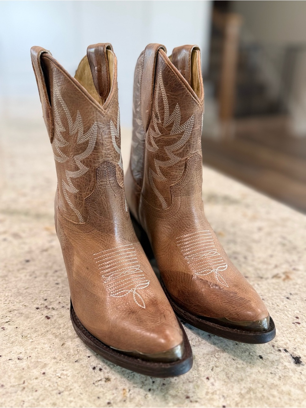 Idyllwind Women's Distressed Leather Western Cowboy Ankle Boots NWOT